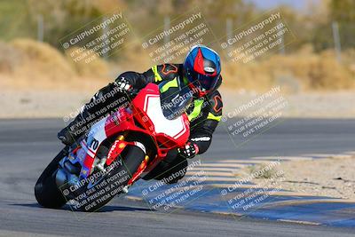 media/Jan-08-2022-SoCal Trackdays (Sat) [[1ec2777125]]/Turn 2 (150pm)/